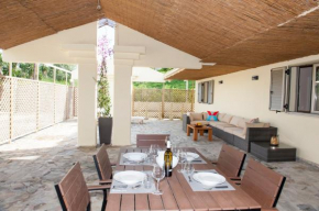 Отель Helion Apartments - Village  Гувия